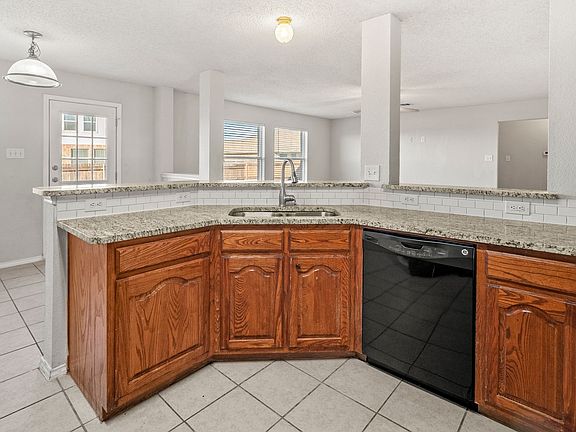 5th image of 6518 Ashland Dr