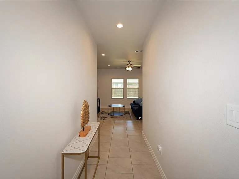 7722 Lariat Toss Dr — Photo 9