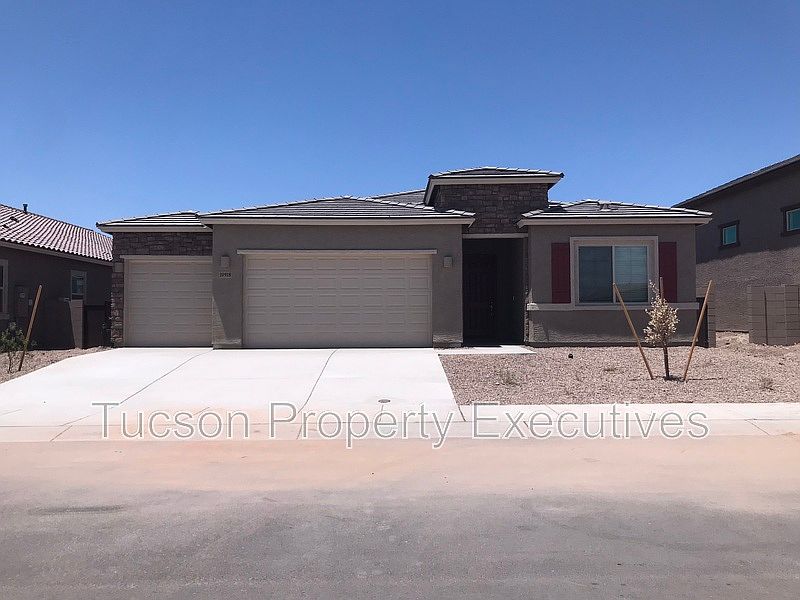 1st image of 10918 W Yates Ln