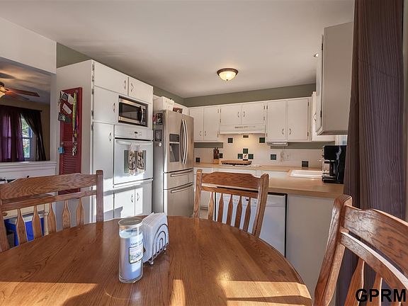 5th image of 7214 Sun Valley Dr