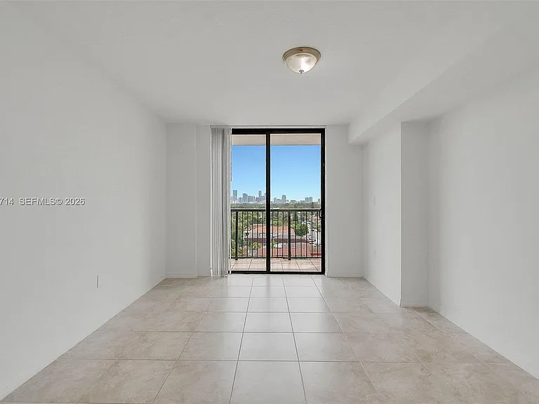 1690 SW 27th Ave #805 — Photo 22