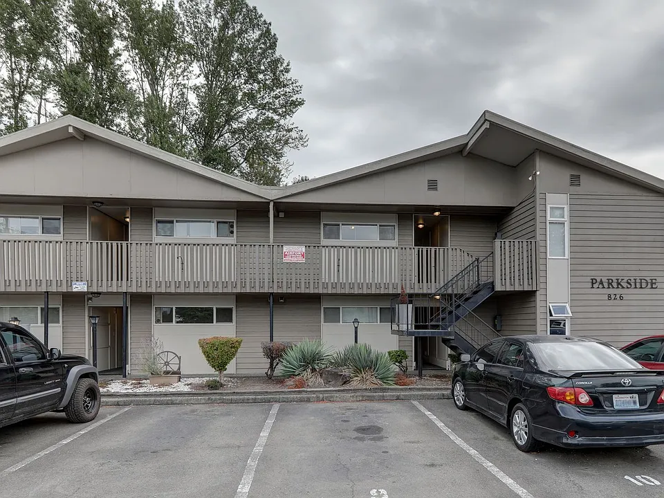 Parkside Apartments