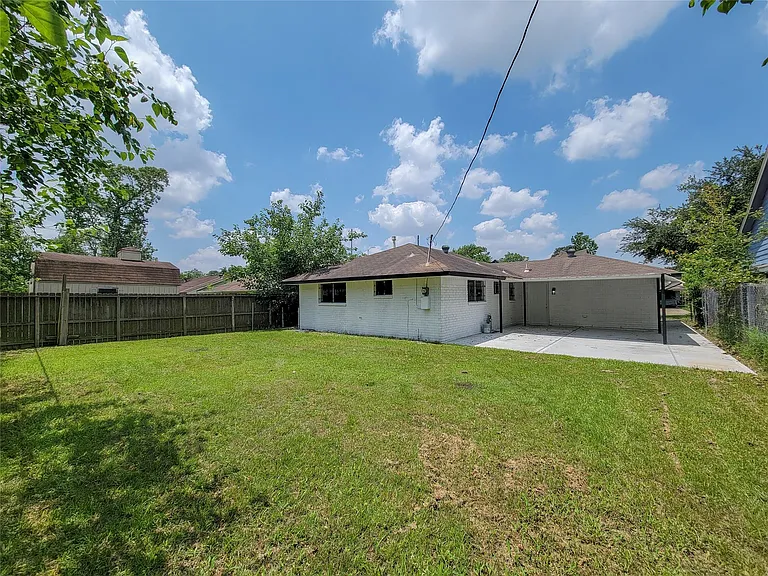 10614 Bainbridge St — Photo 25