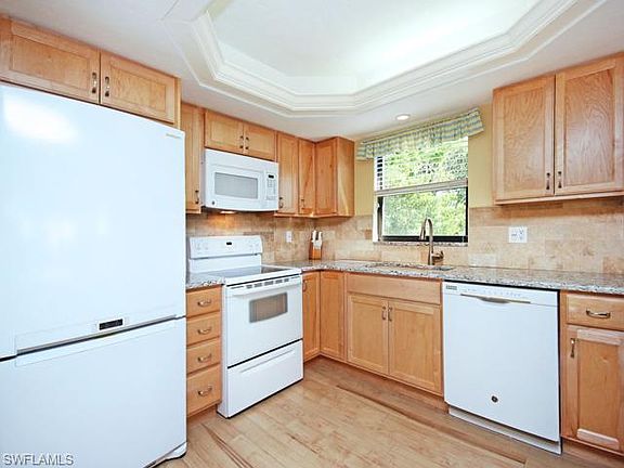 3rd image of 2475 W Gulf Dr Unit 204