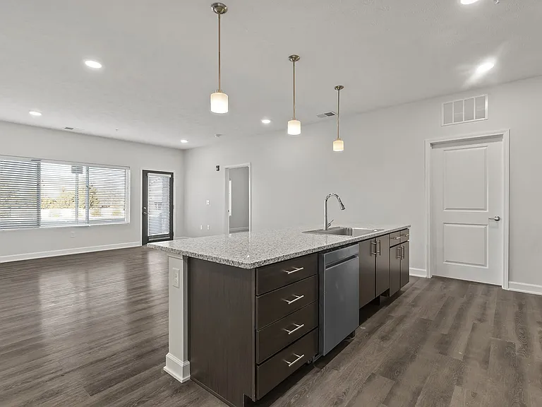 The Diamond Floor Plan - 2 Bed/2Bath 1,213 SF