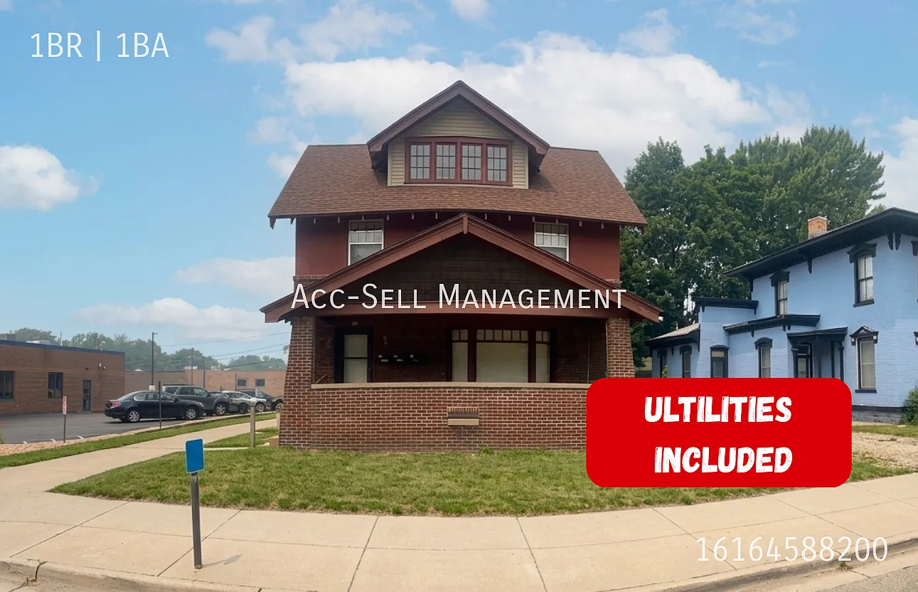 1BR/1BA Apartment Near Downtown GR at 1571 Plainfield NE #1, Grand Rapids MI — Photo 1