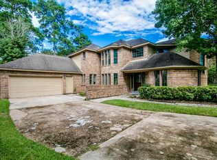 24702 Creekview Dr, Spring, TX 77389