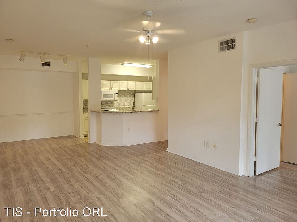 1st image of 5548 Metrowest Blvd APT 109