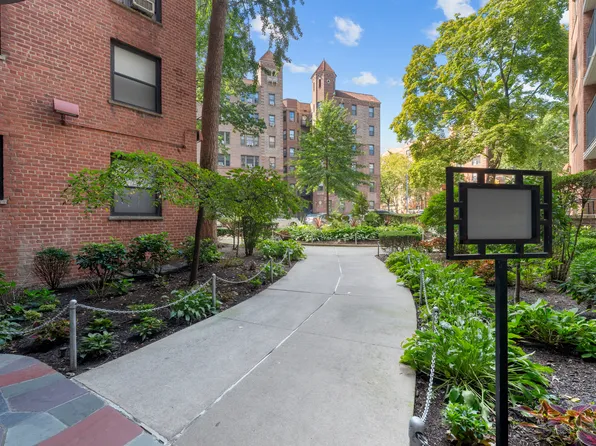 35-11 85th Street image 28 of 32