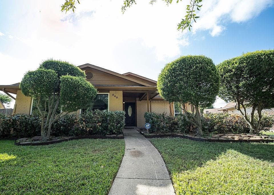 1st image of 5406 Vineridge Pl