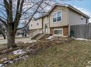 2030 E 26th Ter, Lawrence, KS 66046