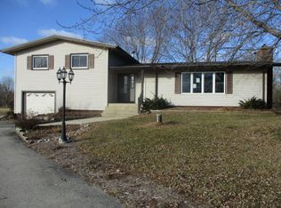 S109W25860 Forest Home Ave, Town of vernon, WI 53149