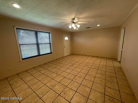 3rd image of 501 Macon Rd