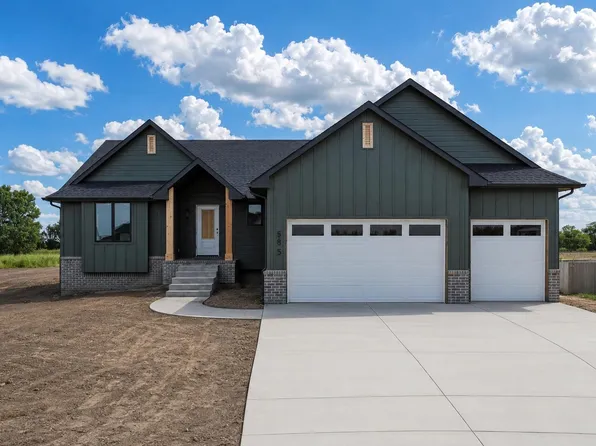 5865 N Saint Paul Ct, Wichita, KS 67204