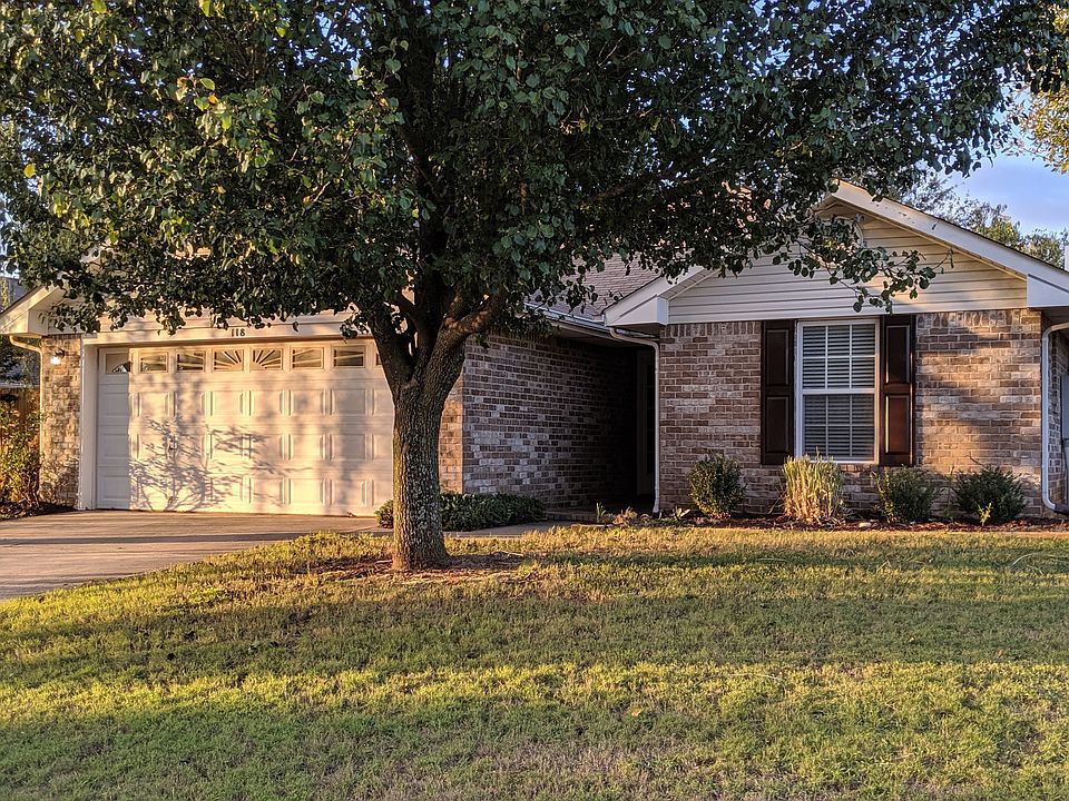 2nd image of 118 Clover Ridge Dr