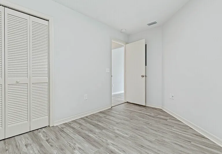 29 Wood Arbor Ln #B — Photo 25