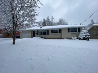 1207 Foursome St, Red Wing, MN 55066