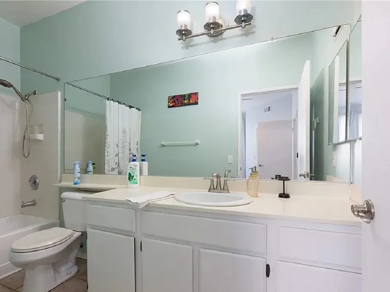 535 Magnolia Ave #101 — Photo 5