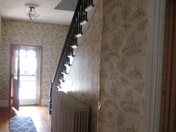 5th image of 503 Elizabeth St