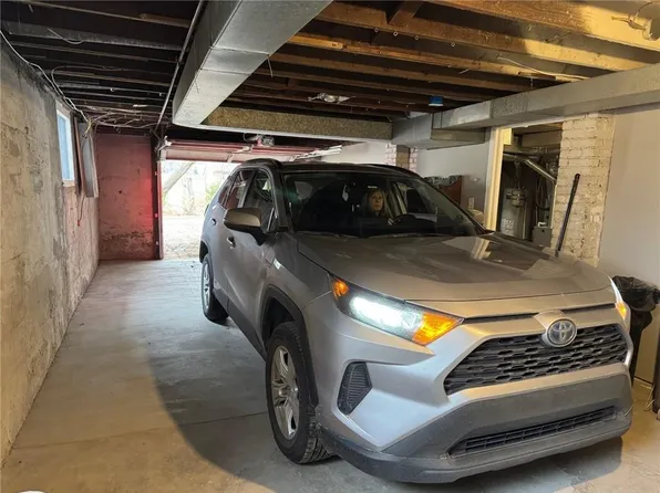 4820 Hadley St, Overland Park, KS 66203