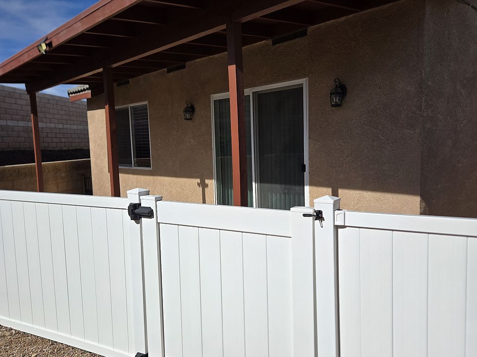 1st image of 13088 Nelliebell Dr