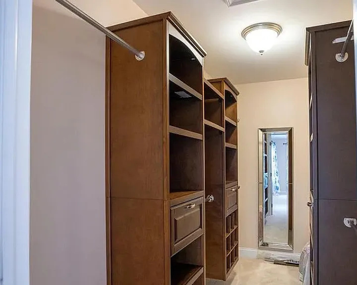 120 Meadowview Dr — Photo 33