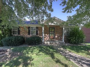 104 Anderson Ct, Richmond, KY 40475
