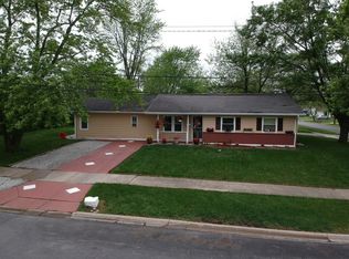 500 Concord Dr, Chicago Heights, IL 60411