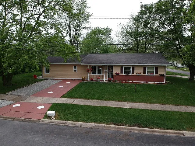 500 Concord Dr photo 1
