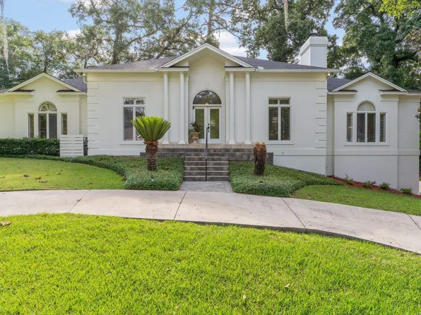 2825 Asbury Hill Dr, Tallahassee, FL 32312