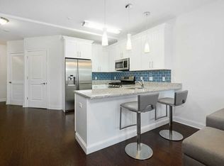 140 36th St, Union City, NJ 07087