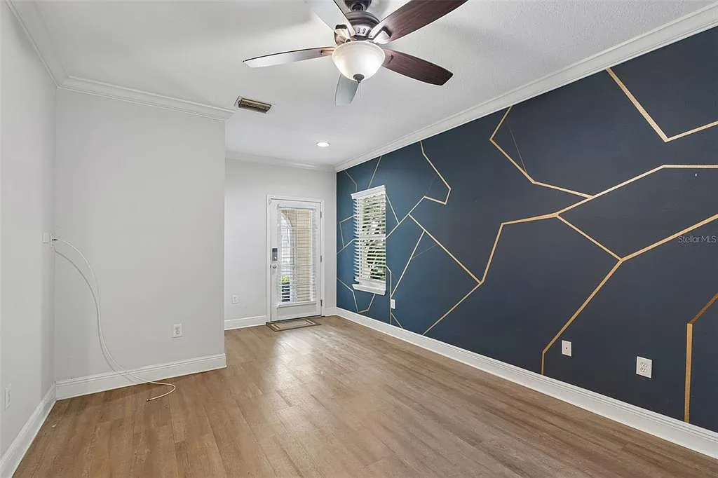 3 bed, 2.5 bath, 1674 sqft, $2,950 — Photo 4