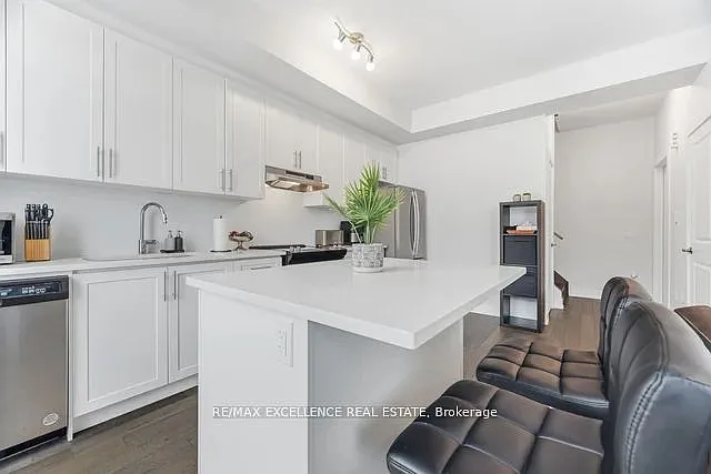 9560 Islington Ave S #214 — Photo 10