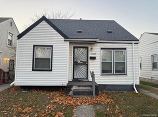 19481 Fenmore St, Detroit, MI 48235
