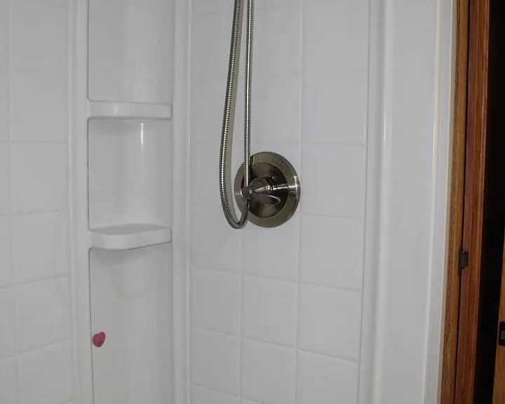 2217 Laneway Cir — Photo 10