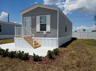 30 North Lakeside Plan, Sunshine MH & RV Resort, East Bmmxrt Lake Placid, FL 33852