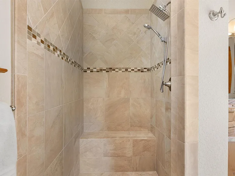 203 Pristine Ln — Photo 24