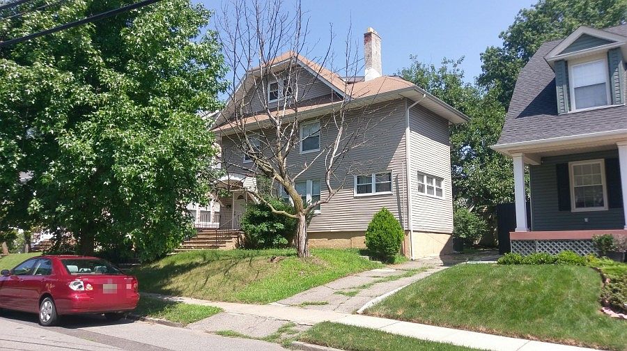 2nd image of 37-39 Shephard Ave