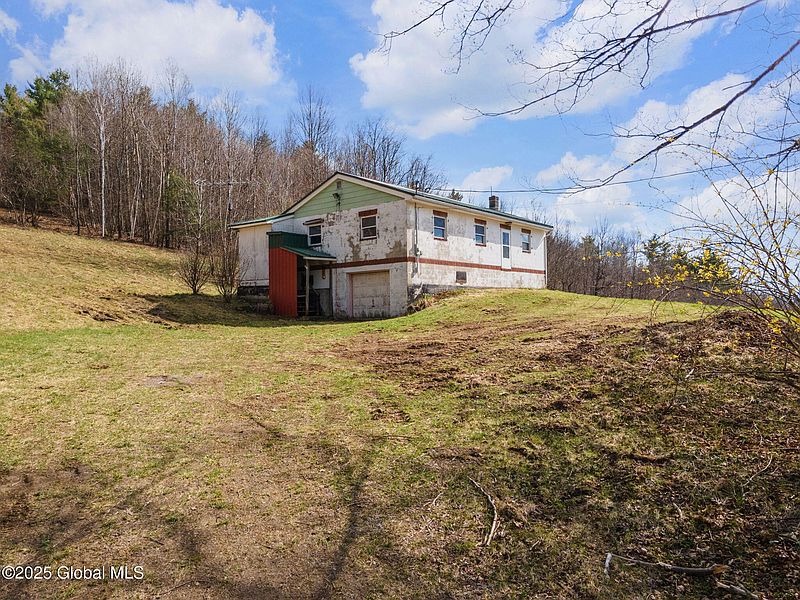 2nd image of 394 Armlin Hill Road