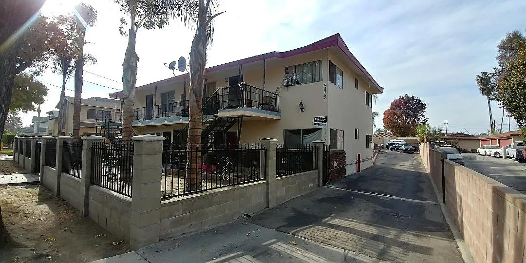 2 bed, 1000 sqft, $2,300 — Photo 4