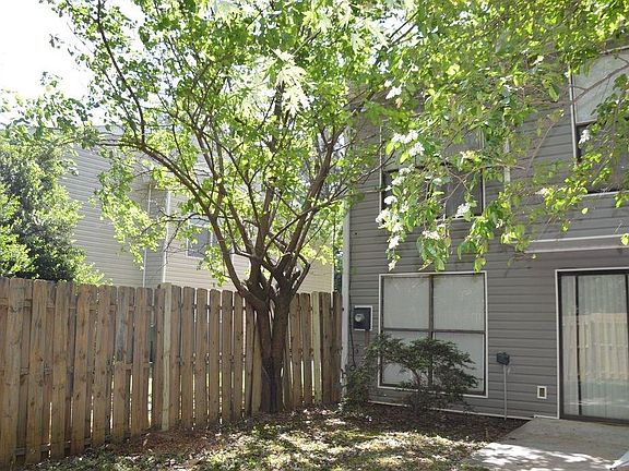 2nd image of 192 Governors Dr