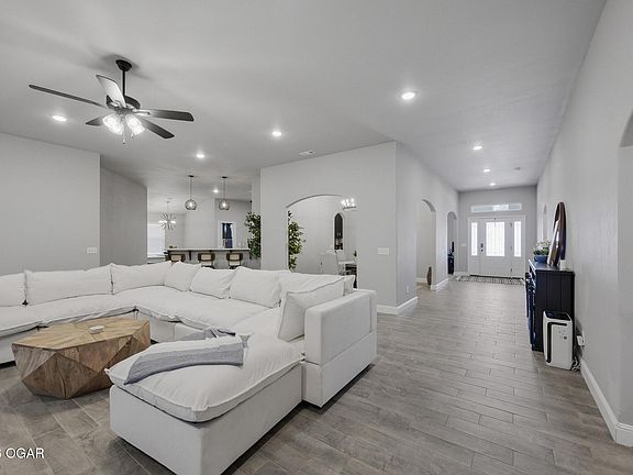 4th image of 357 Swaden Ln