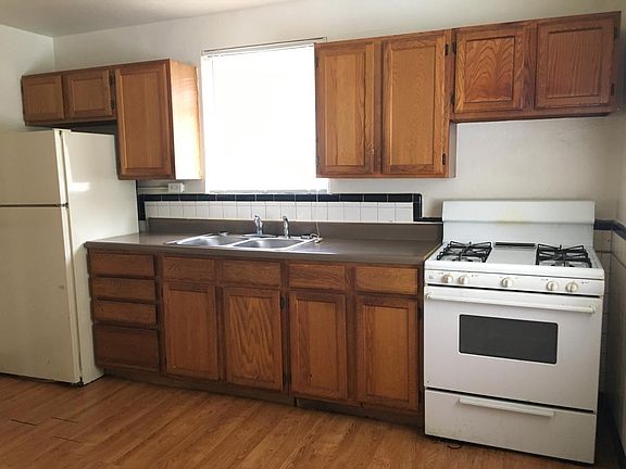 4th image of 6724 Myron Ave