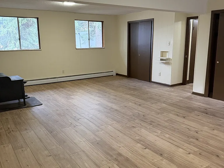904 W Lorraine Ave — Photo 19
