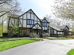 17825 Saint James Rd, Brookfield, WI 53045