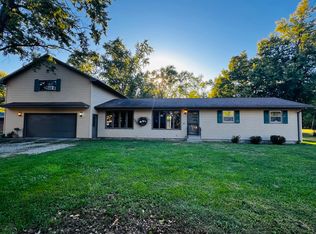 502 S Williams St, Forrest, IL 61741