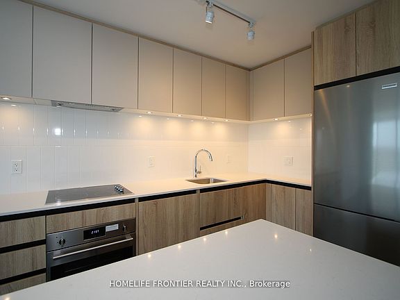 5th image of 7950 Bathurst St #1009