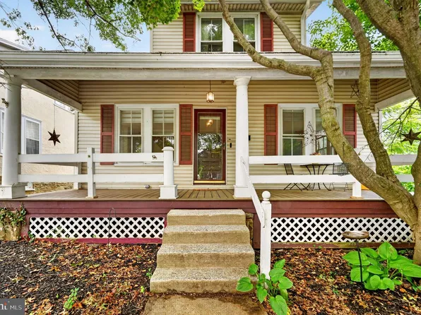 144 Jackson Ave, West Grove, PA 19390