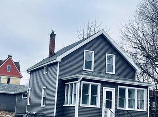 108 E Howard St, Portage, WI 53901