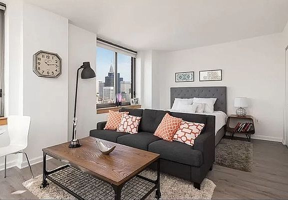 3rd image of 55 Liberty St #15BC
